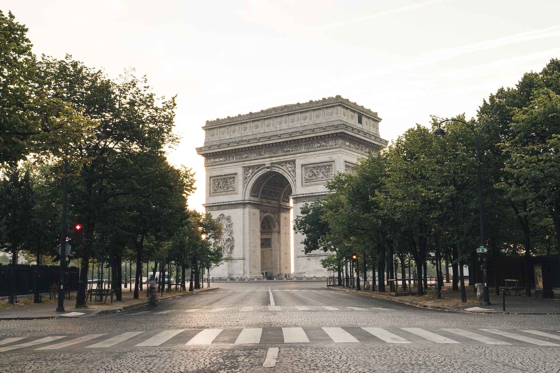 L'Arc de Triomphe de l'Etoile, Paris, France