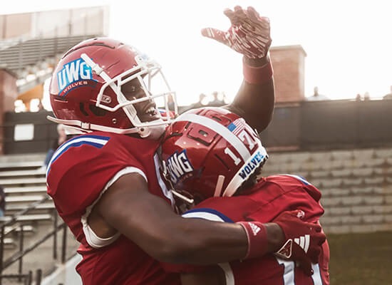 沙巴官网 Wolves football