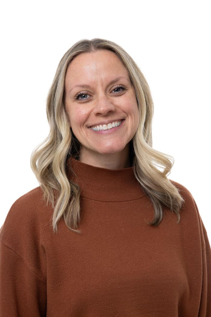 Brandy Barker ’08