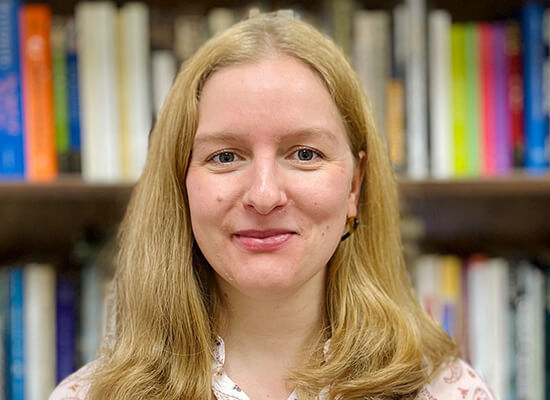 Dr. Alzbeta Hajkova