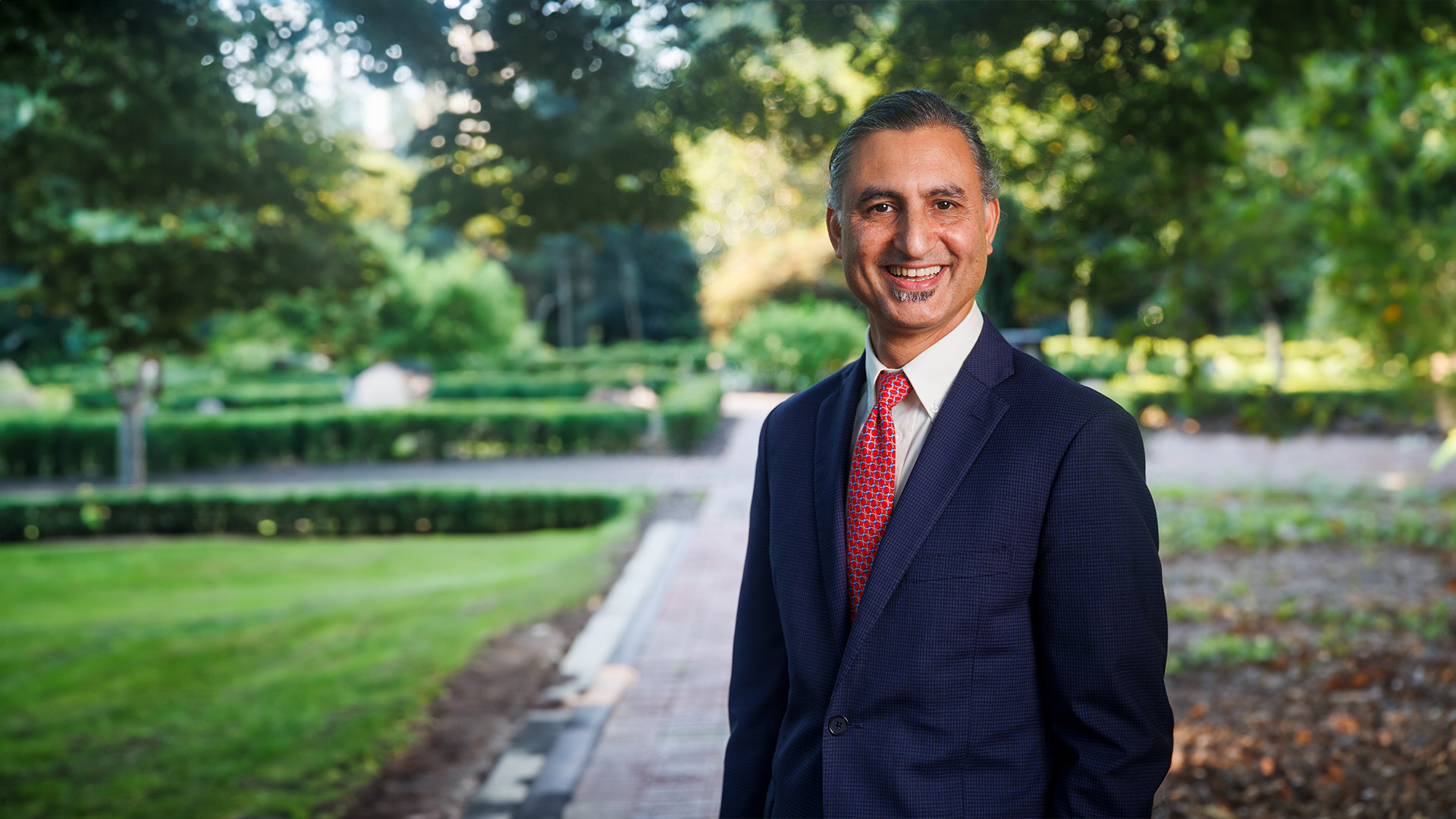 沙巴官网 Interim President Dr. Monga