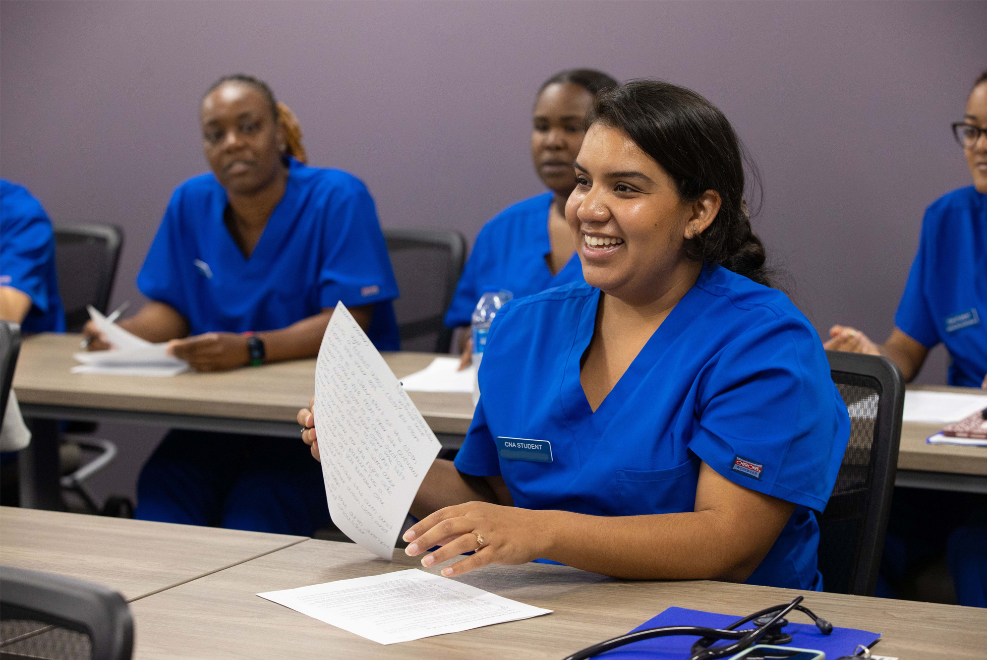 沙巴官网 Nursing Student